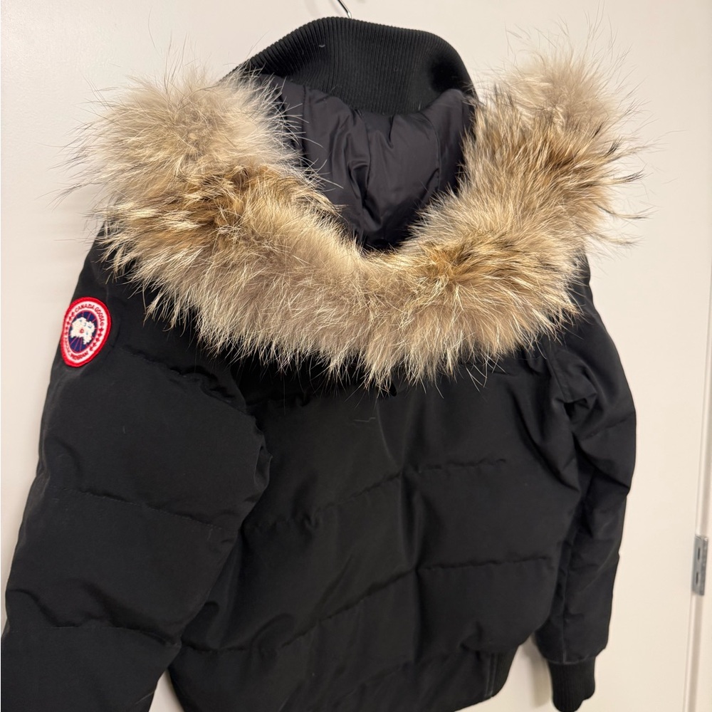 Canada Goose Black Down Jacket - Picture 6 of 6